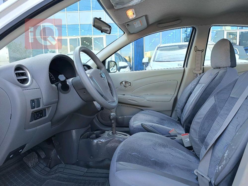 Nissan Sunny